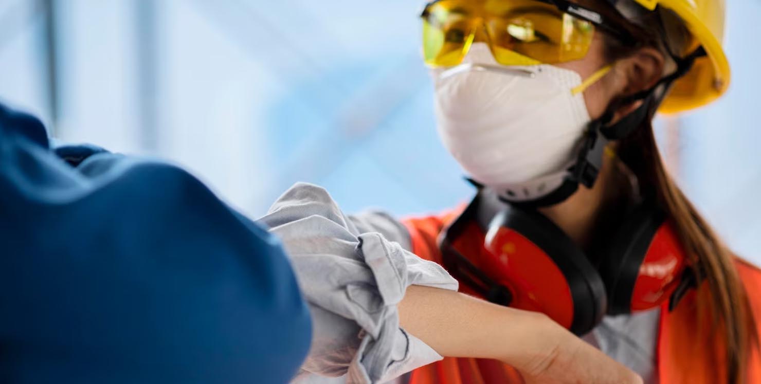 SEGURIDAD Y SALUD INDUSTRIAL HALO CORP